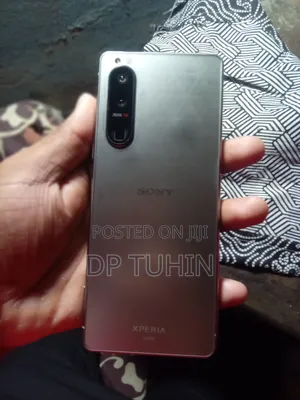 Photo - Sony Xperia 5 III 128 GB Silver