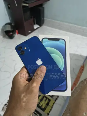 Photo - Apple iPhone 12 128 GB Blue