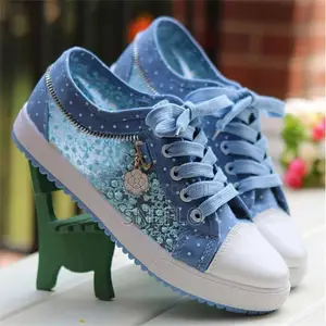 Photo - Korean-Style Mesh Sneakers