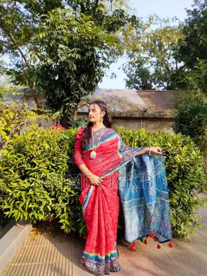 Photo - Digital Print Sharee With Blouse Piece