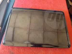 Laptop HP Compaq Presario 1000 4GB Intel Core i5 HDD+SSD 500GB