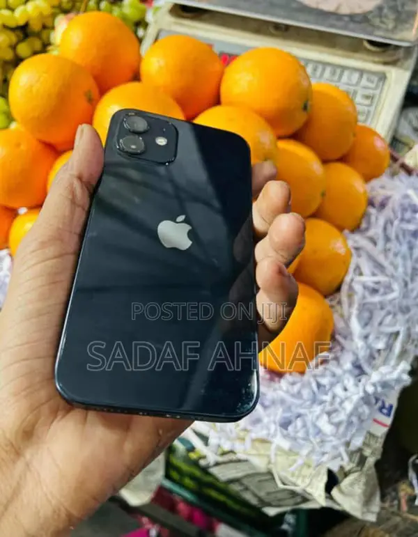 Apple iPhone 12 64 GB Black