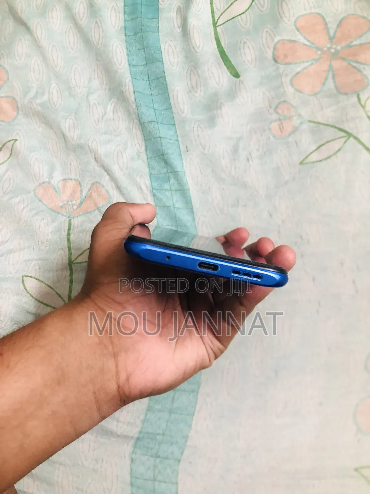 New Mobile Phone 4 GB Green