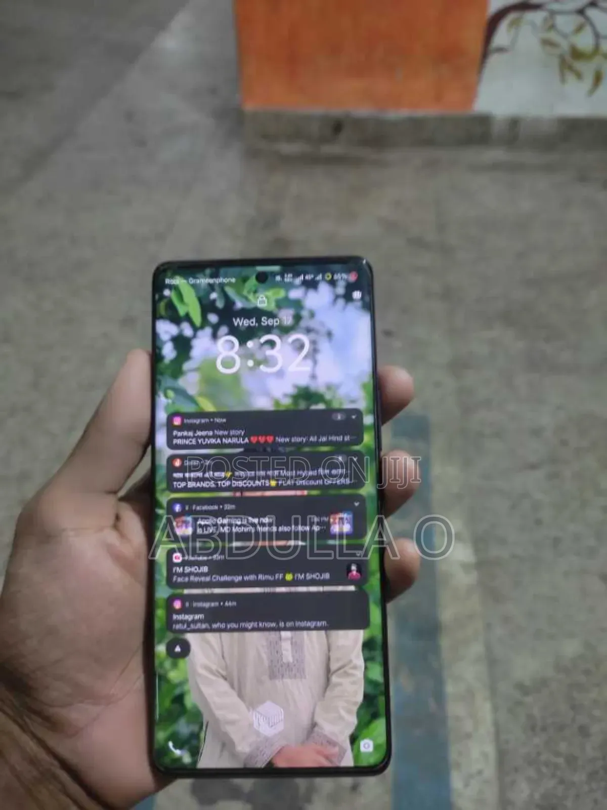 New Vivo V40 5G 256 GB Bronze