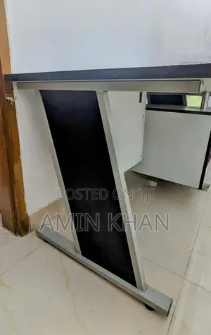 Hatil Executive Table