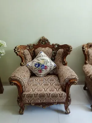 6 Seat Sofa and Tea Table