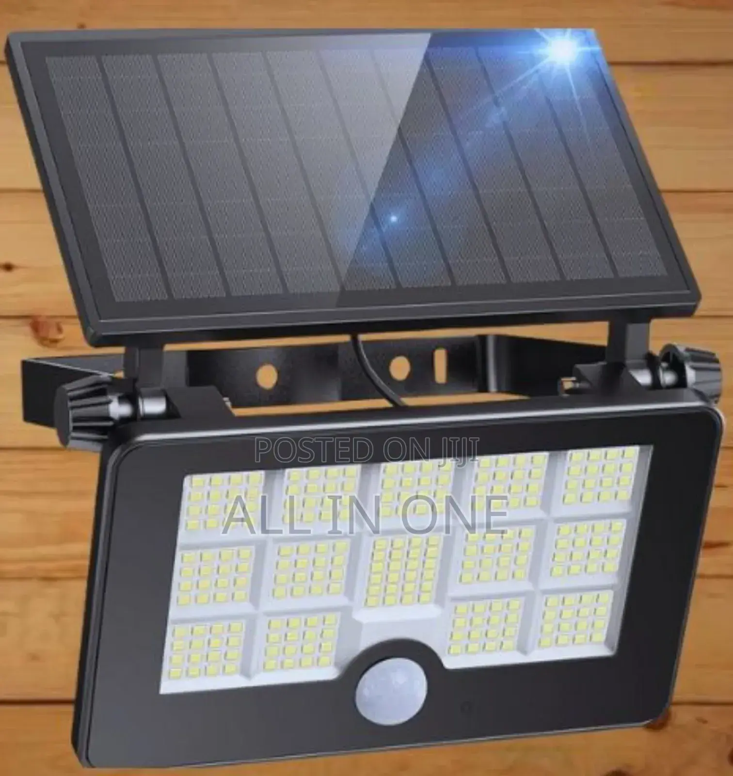 This Solar Motion Sensor Lights Has 4 Modes