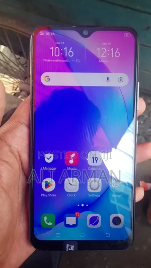 Photo - Vivo Y17 128 GB Blue