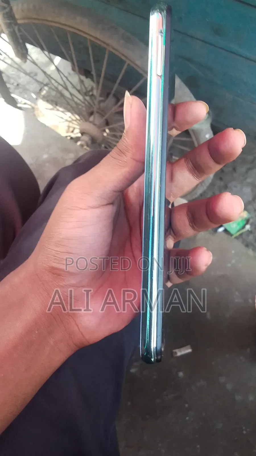 Vivo Y17 128 GB Blue