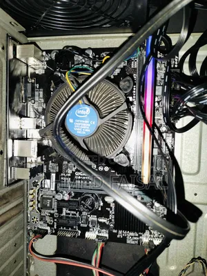 Gigabyte GA-H110MSTX-HD3-ZK 8GB Intel Core I5 SSD 128GB