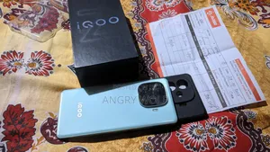 New Vivo iQOO Z9 Turbo 256 GB