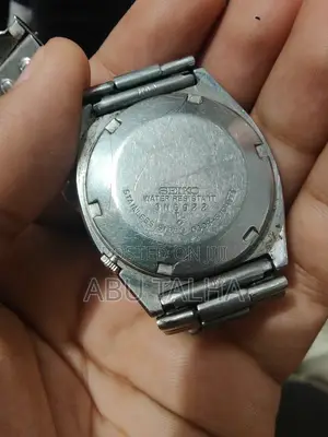 Seiko 5 Automatic Watch. Original 45 Year Old.