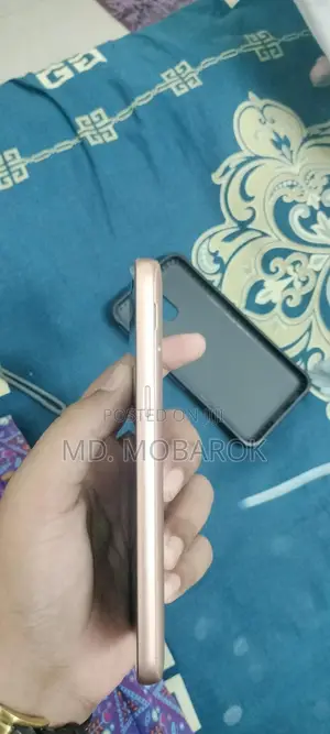 Samsung Galaxy J2 Core 8 GB Gold