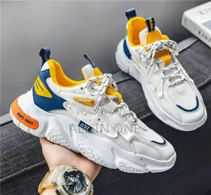 Photo - Shoe for Man Title: Iest Color: 1 Yellow -White