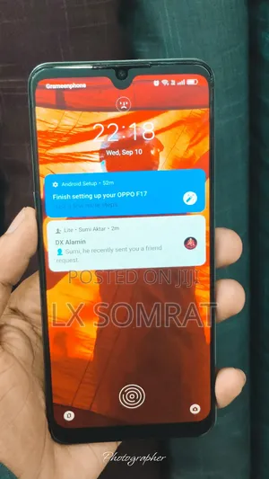 Photo - Oppo F17 128 GB Blue