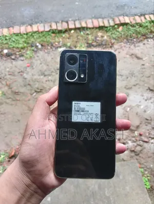 Photo - Oppo F21 Pro 128 GB Black