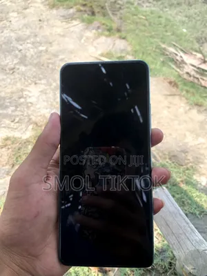 Infinix Hot 30 128 GB Green