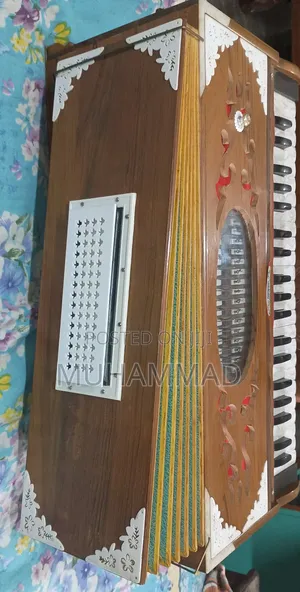 হারমোনিয়াম/Harmonium (ইন্ডিয়ান পালিতানা রিডের তৈরি)