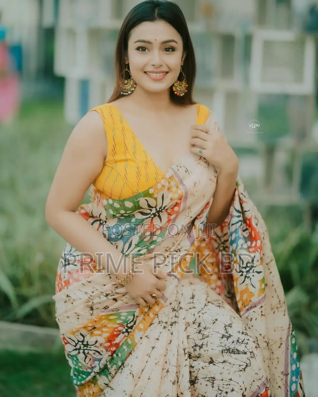 Premium Parsha Sharee With Blouse Piece