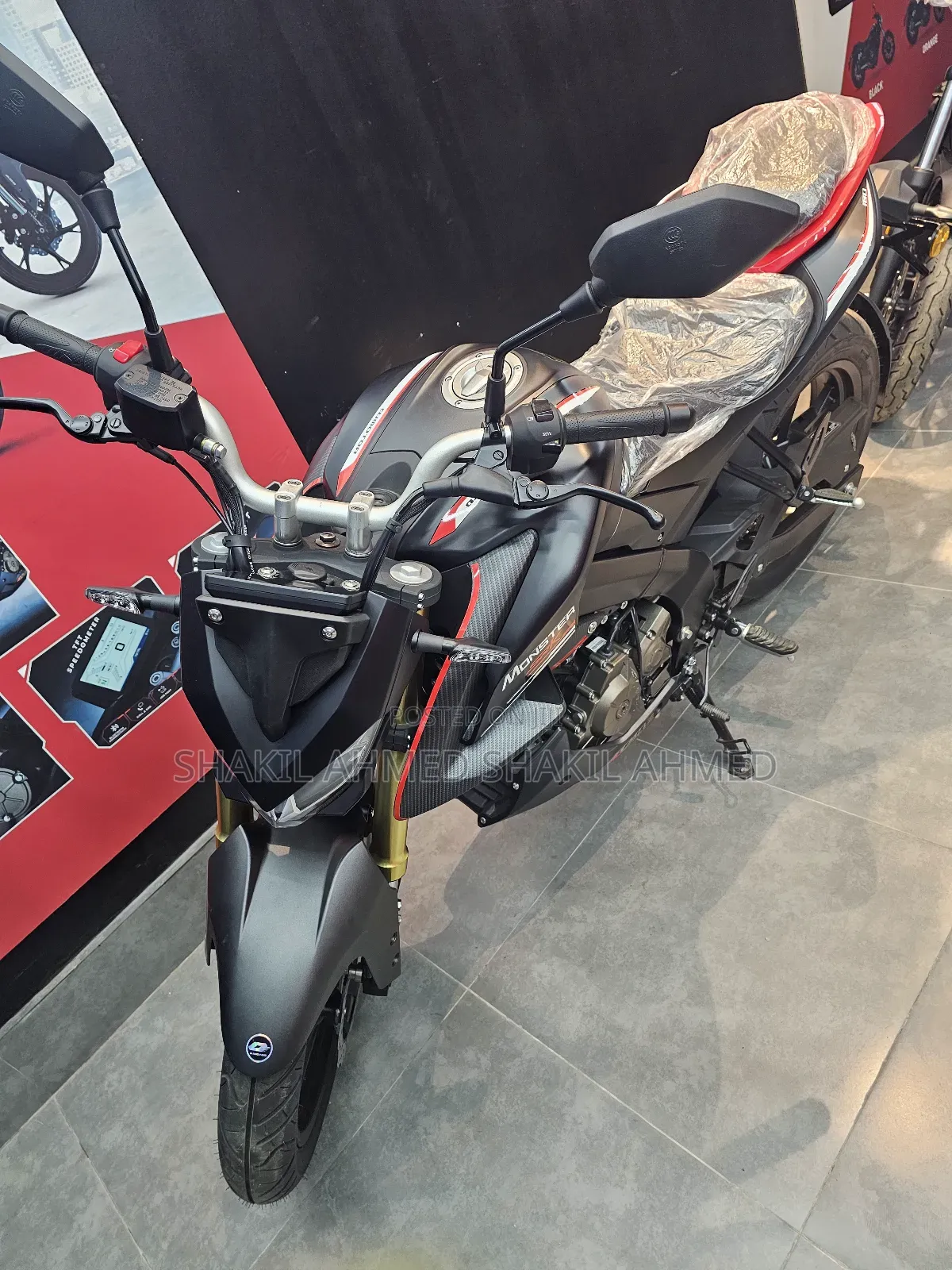 Motorcycle 2025 Black