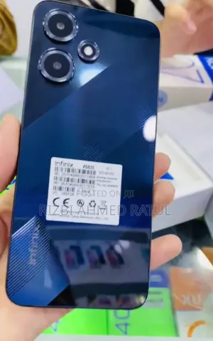 Photo - Infinix Hot 30 128 GB Black