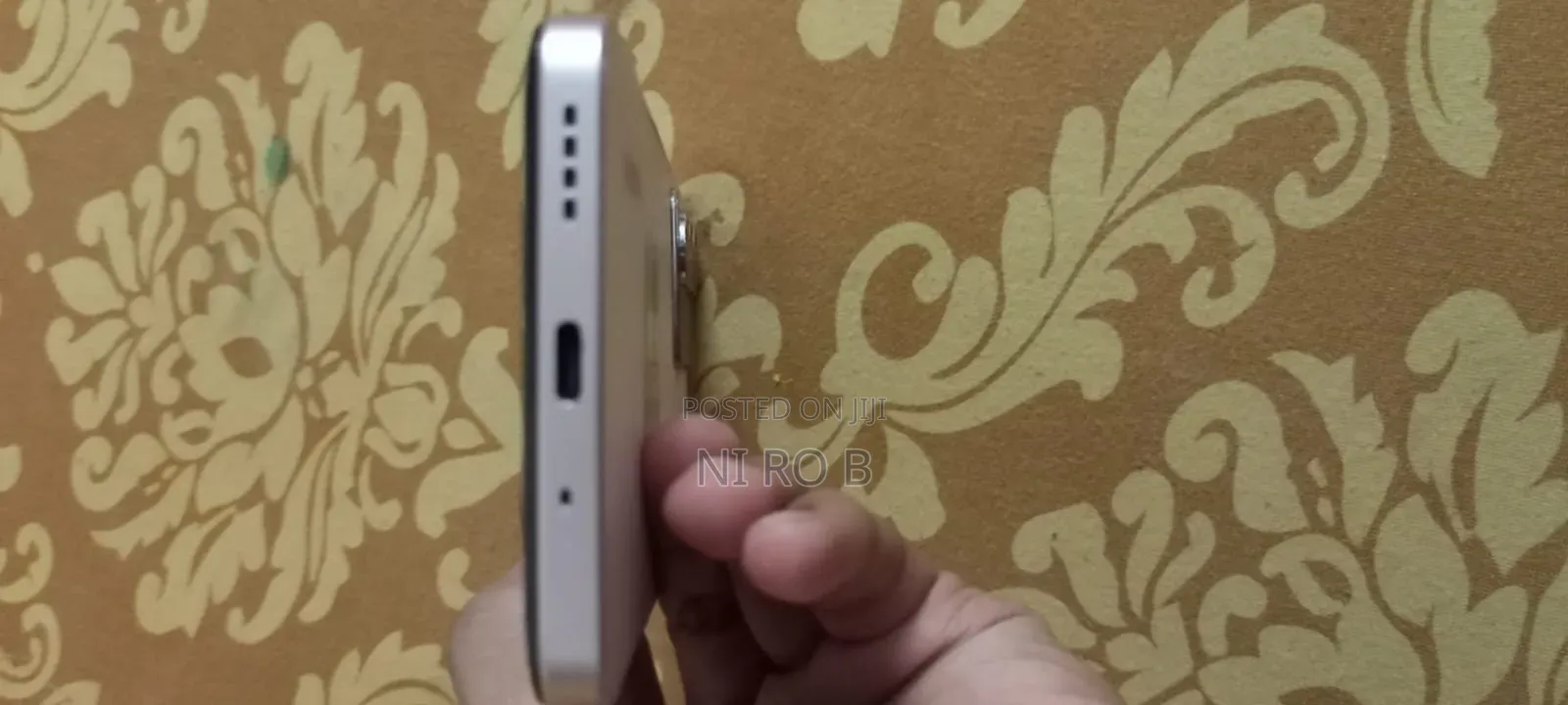 Realme C75x 128 GB Pink