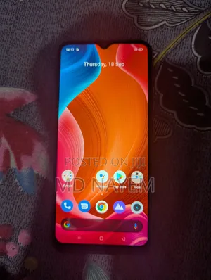 Photo - Realme C11 32 GB Green