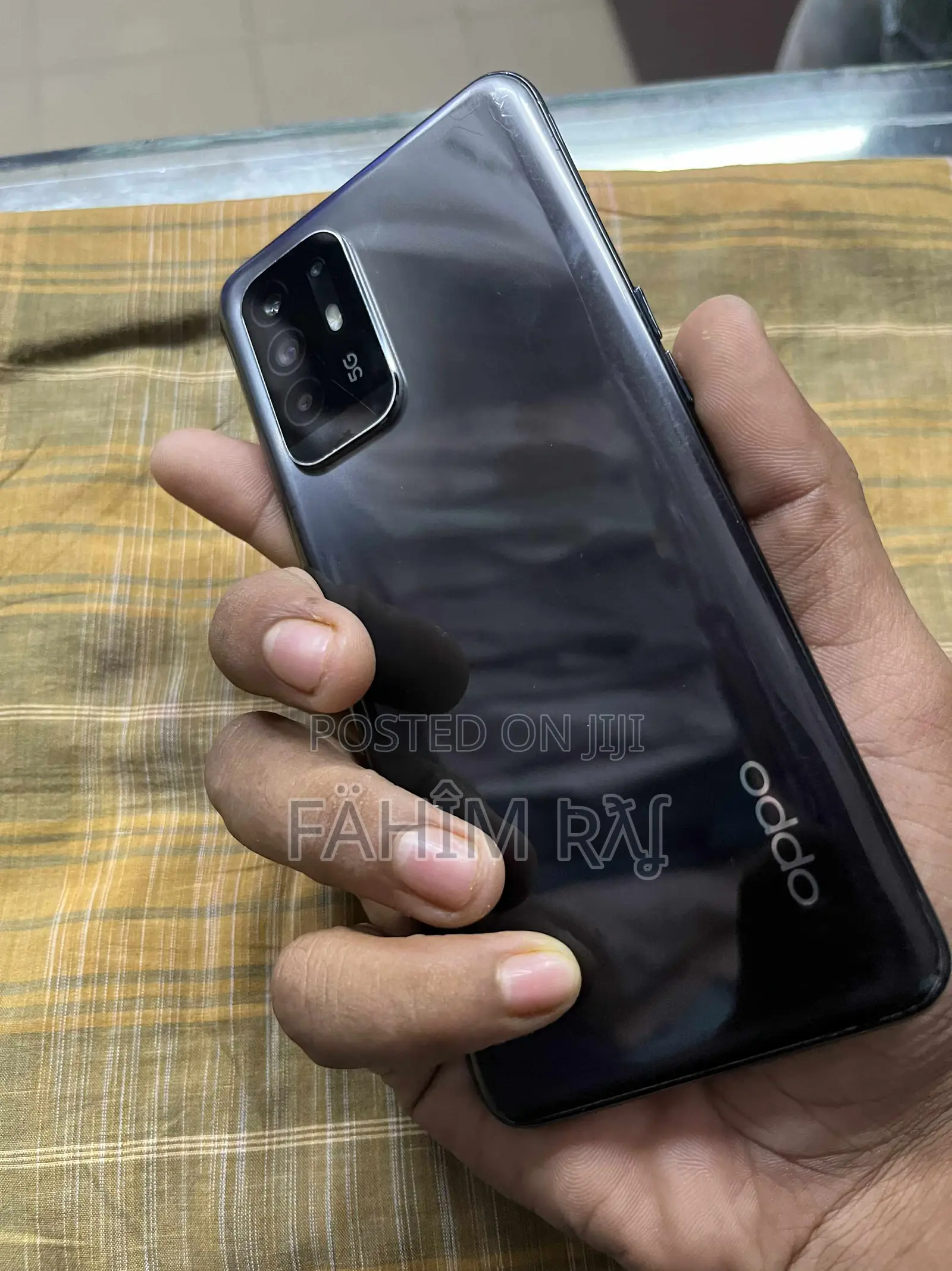 New Oppo F17 Pro 128 GB Bronze