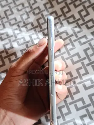 Samsung Galaxy S22+ 5G 128 GB Silver