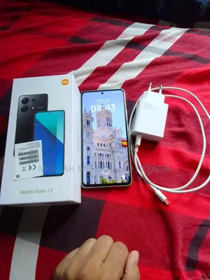 Photo - Xiaomi Redmi Note 13 256 GB Gray