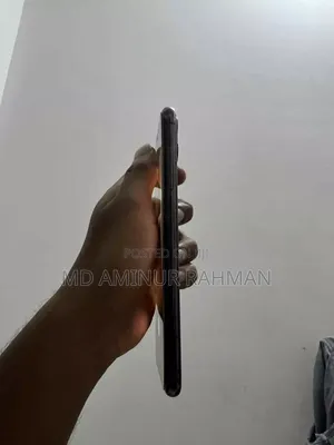 Apple iPhone 11 Pro Max 64 GB Black