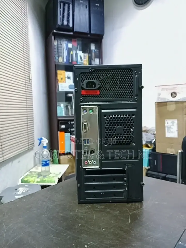 Full Fresh Intel Core I5 4th Zen - Gigabyte 81, 8/128 Gb SSD