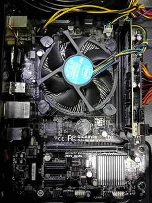 Full Fresh Intel Core I5 4th Zen - Gigabyte 81, 8/128 Gb SSD