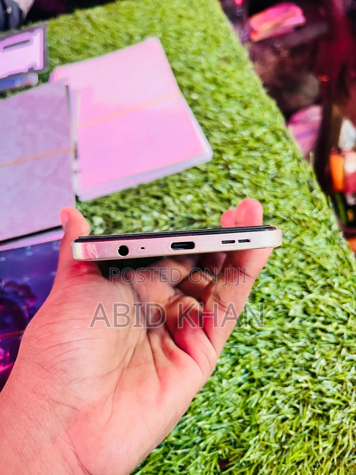 Itel S25 128 GB Gold