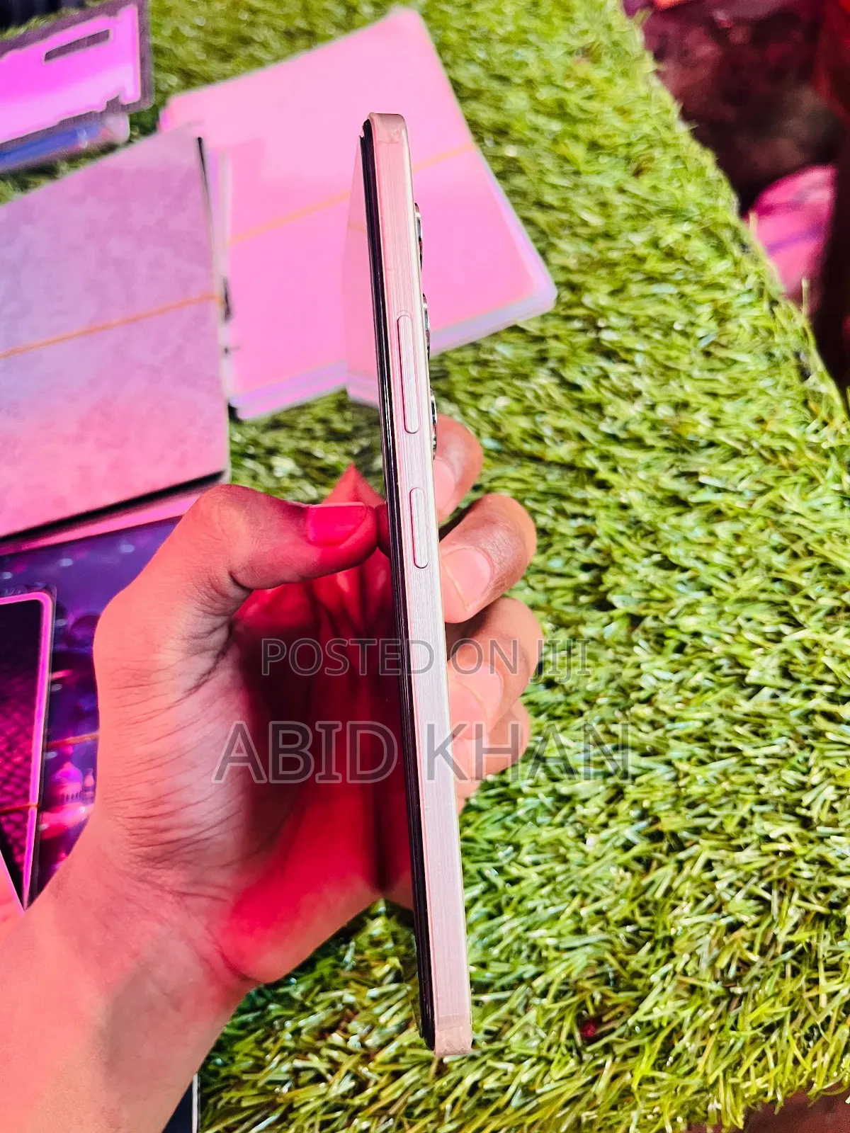 Itel S25 128 GB Gold