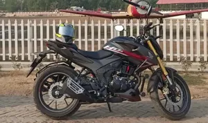 Photo - Honda Hornet 2025 Black