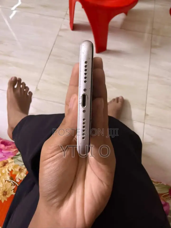 Apple iPhone 11 128 GB White