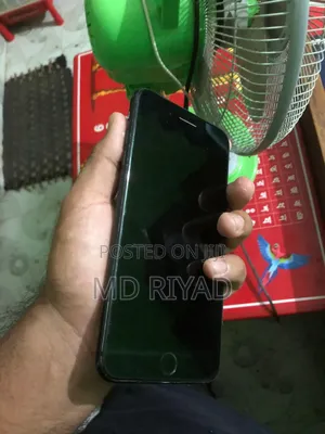 Apple iPhone 8 128 GB Gray