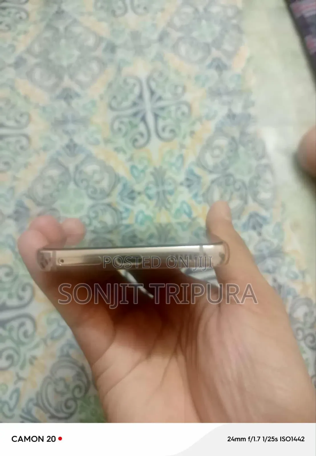 Samsung Galaxy S22 5G 256 GB Gold