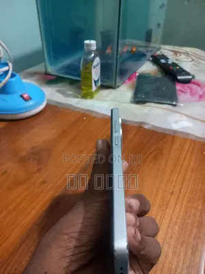 Infinix Hot 30 128 GB White