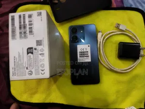 Photo - Xiaomi Redmi 13C 256 GB Red