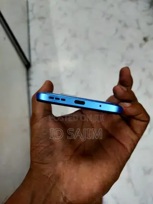 Photo - Xiaomi Redmi 10 128 GB Blue