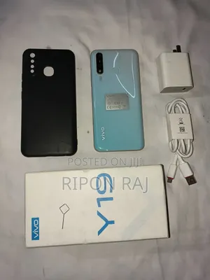 Vivo Y19 128 GB Blue