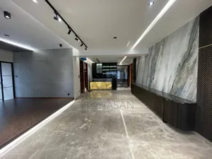 Photo - 4bdrm Apartment in Semi Furnished for Rent