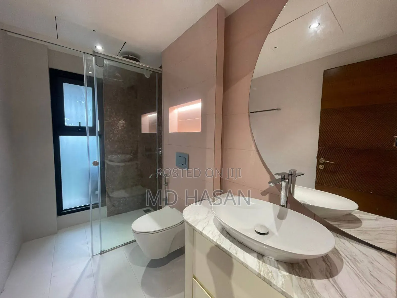 4bdrm Apartment in Semi Furnished for Rent