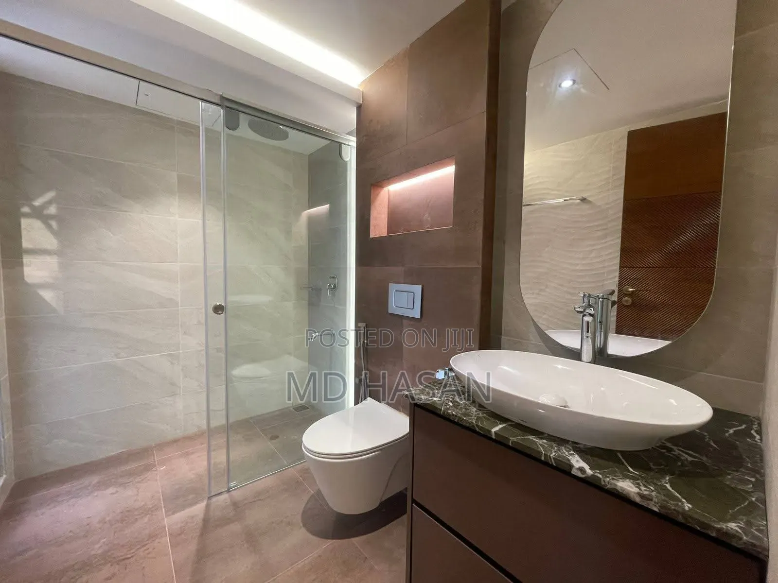 4bdrm Apartment in Semi Furnished for Rent