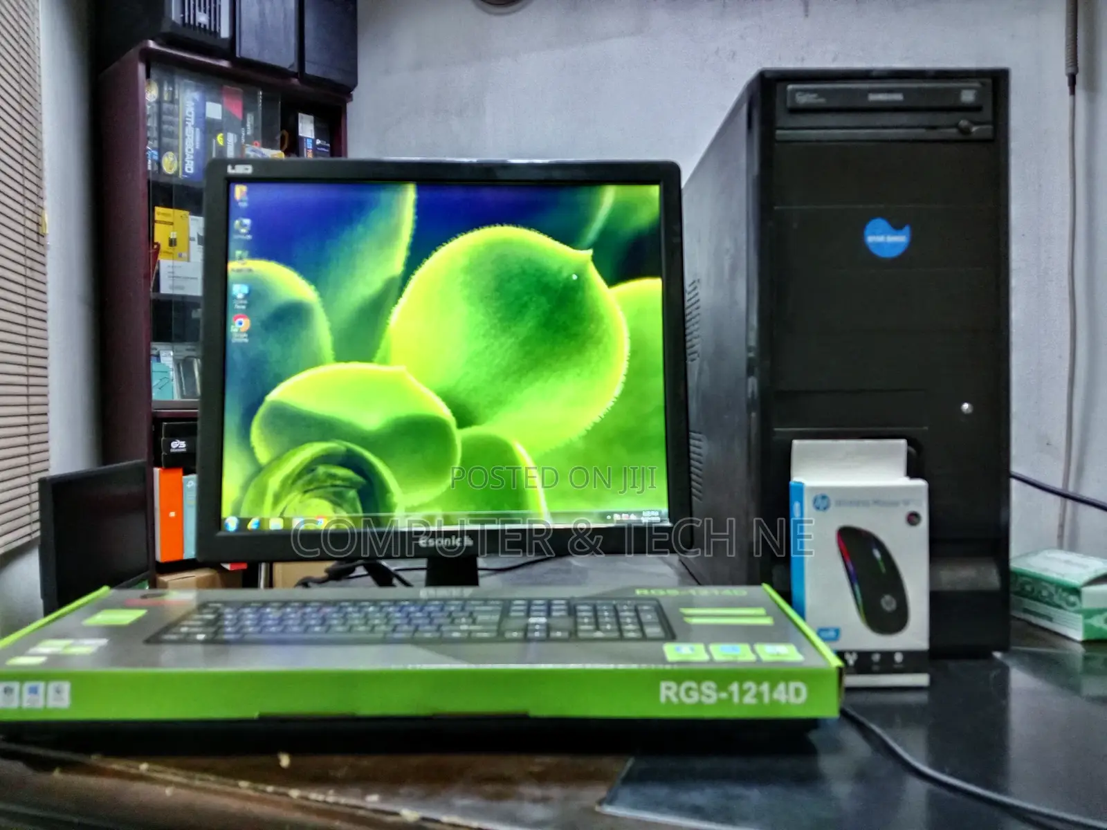 New Desktop Computer 4GB Intel Core 2 Duo SSD 320GB