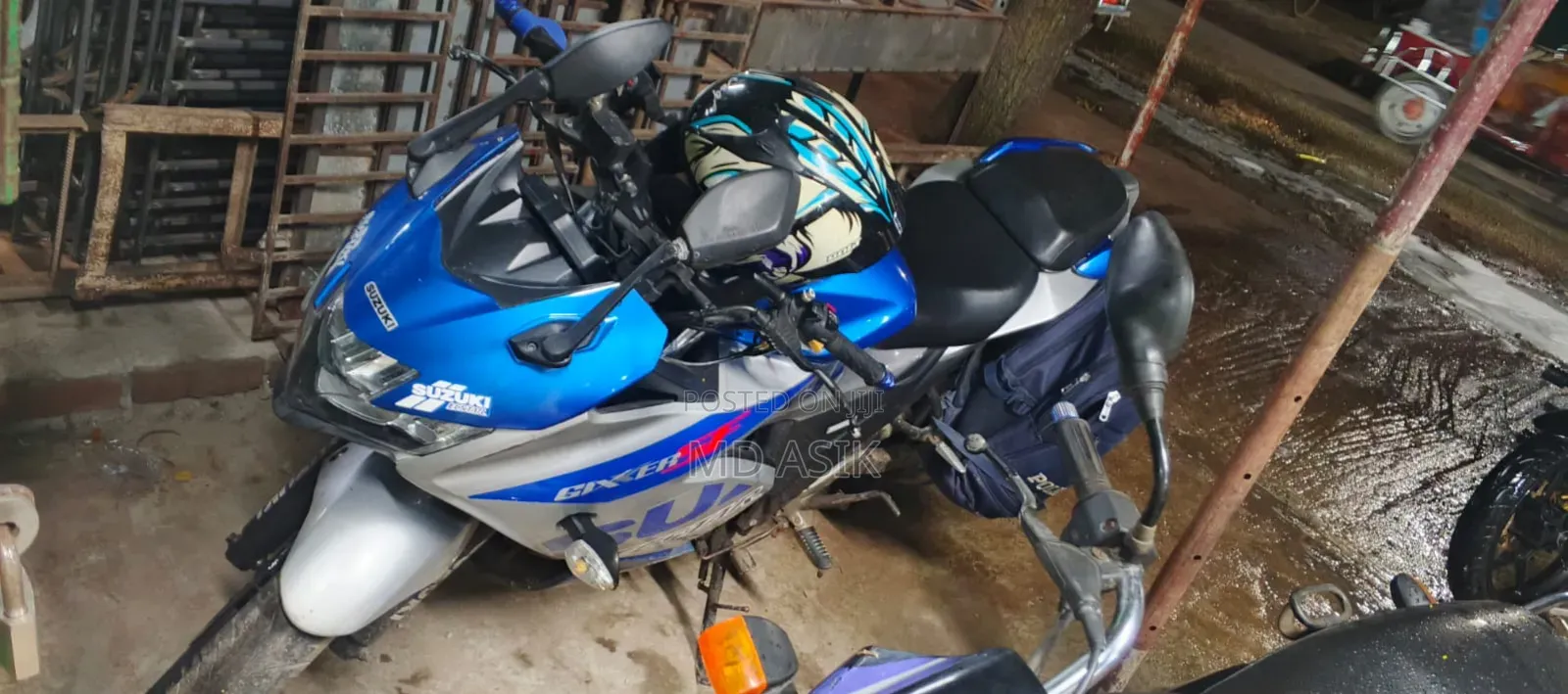 Suzuki SFV650 2021 Blue