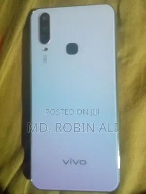 Photo - Vivo Y17 256 GB Blue