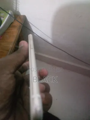 Apple iPhone 6s Plus 64 GB Gold